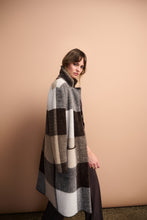 Load image into Gallery viewer, Joseph Ribkoff Coat
